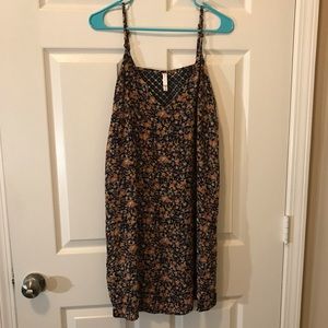 NWOT Xhilaration Sleeveless Floral Dress